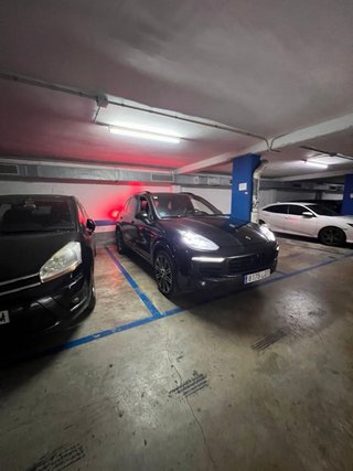 Porsche Cayenne hybrid 2016 averiado