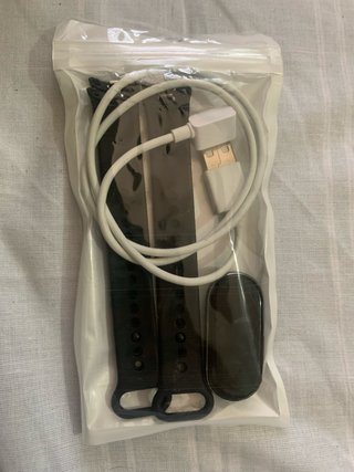 Xiaomi Mi Band 9 Pack: 2 Correas + Cargador
