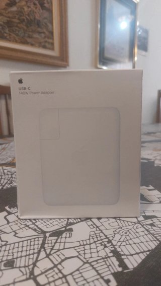 Cargador Apple USB-C 140W