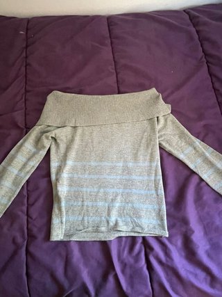 Jersey de rayas off-the-shoulder