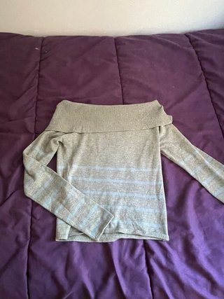Jersey de rayas off-the-shoulder