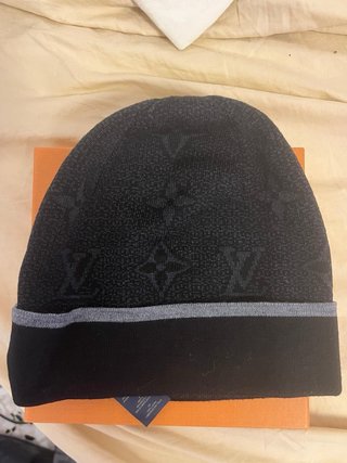 Louis Vuitton berretto monogram nero grigio