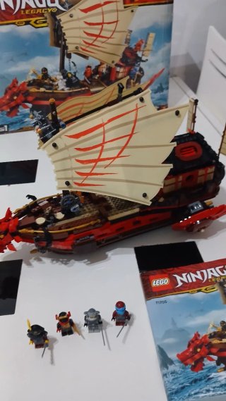 LEGO Ninjago Legacy Destiny's Bounty 71705