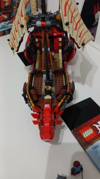 LEGO Ninjago Legacy Destiny's Bounty 71705