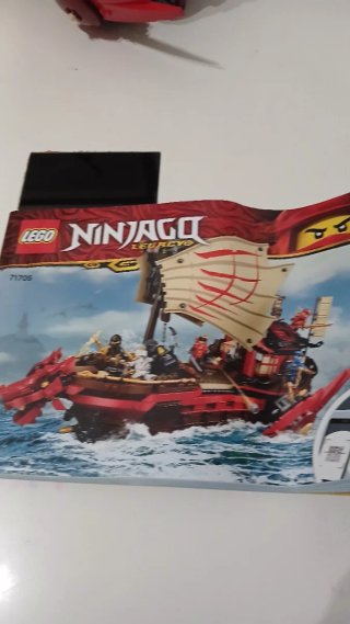 LEGO Ninjago Legacy Destiny's Bounty 71705