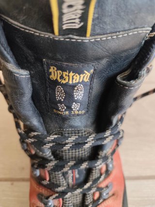 Botas Montaña. Bestard.