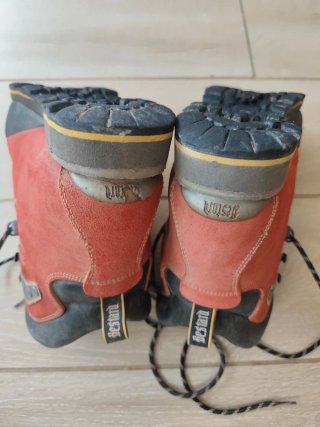 Botas Montaña. Bestard.