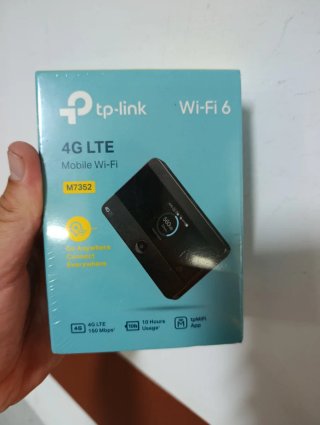TP-Link M7352 4G LTE Wi-Fi 6 Mobile Router