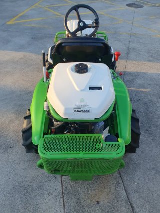 Tractor Desbrozador Etesia Attila AK98