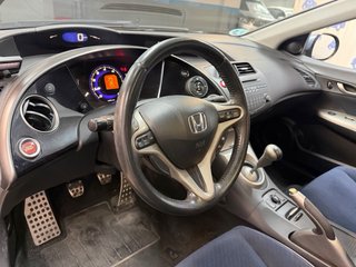 Honda Civic 1.8 VTEC SPORT