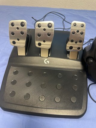 Volante Logitech G923 SE PS5/PS4