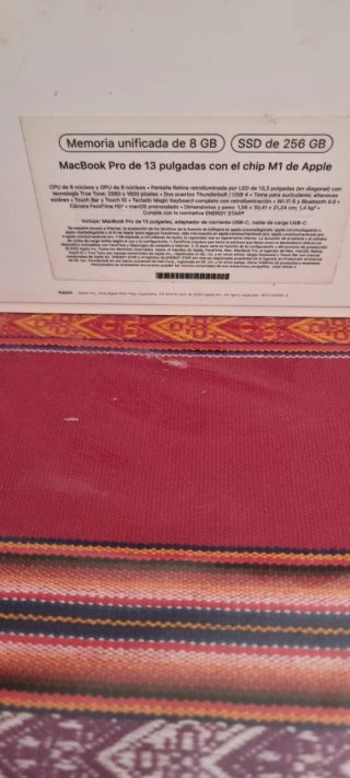 MacBook Pro 13 M1 8GB RAM 256GB SSD Plata