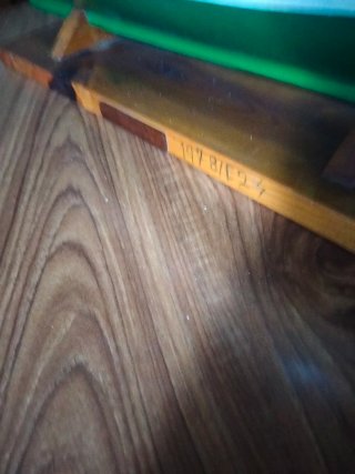 Maqueta de yate de madera