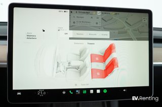 Tesla Model Y Performance 4WD