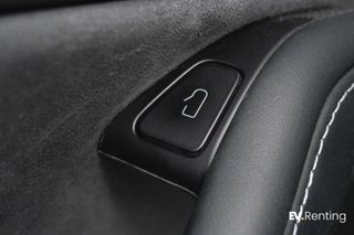 Tesla Model Y Performance 4WD