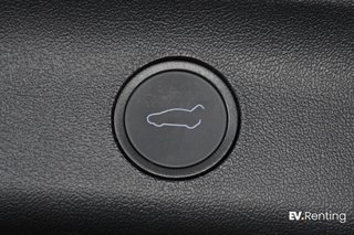 Tesla Model Y Performance 4WD