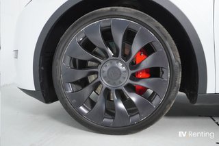 Tesla Model Y Performance 4WD