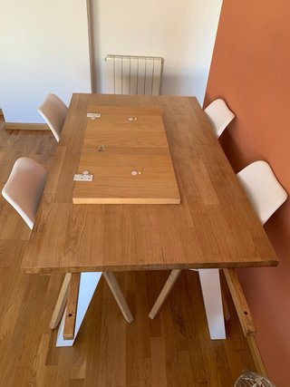 Mesa de comedor y 6 sillas