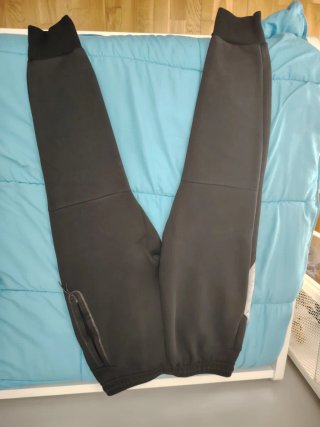 Conjunto Nike Tech Gris y Negro