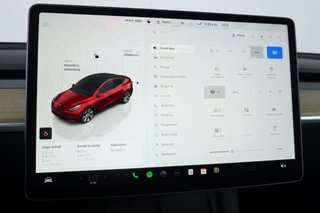 Tesla Model Y Gran Autonomía 4WD