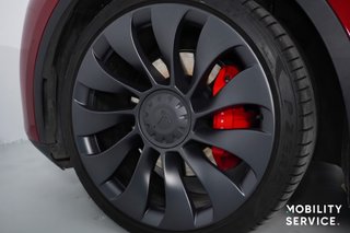Tesla Model Y Gran Autonomía 4WD