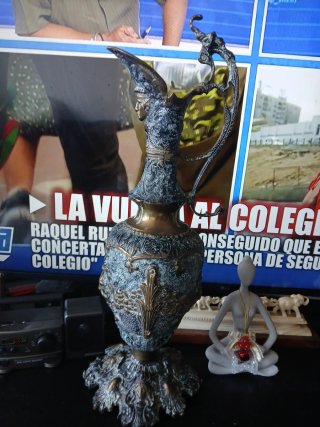 Jarra Ánfora Bronce Antigua Estilo Clásico