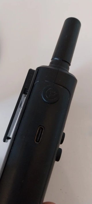 2 Walkie Talkies Negros