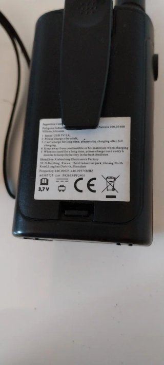 2 Walkie Talkies Negros
