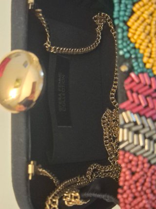 Bolso de fiesta con abalorios