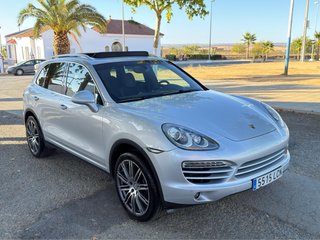Porsche Cayenne Platinium 2013
