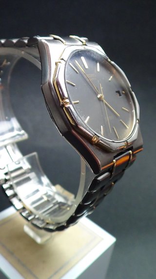 Seiko SQ100 5H22-7A50 A4 Orologio