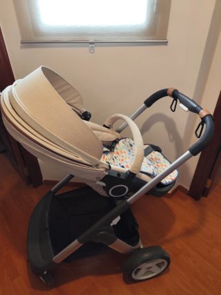 Silla de paseo Stokke con capazo