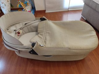 Silla de paseo Stokke con capazo
