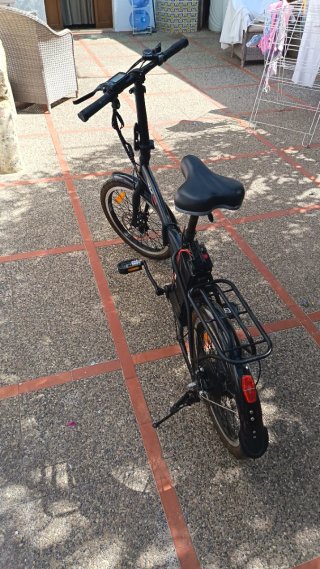 Bicicleta Eléctrica Plegable Negra