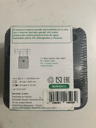 ENCHUFE SCHUKO DE SUPERFICIE PARA EXTERIOR. GRIS