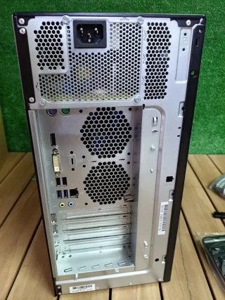 PC Fujitsu Esprimo P558 i3 8ª Generacion
