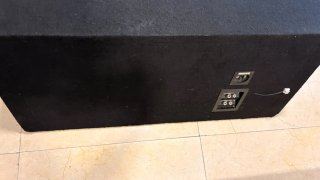 Cajón Subwoofer JBL Doble Coche