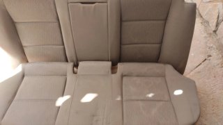 Asientos Audi A4 B7 2005 de color beige.
