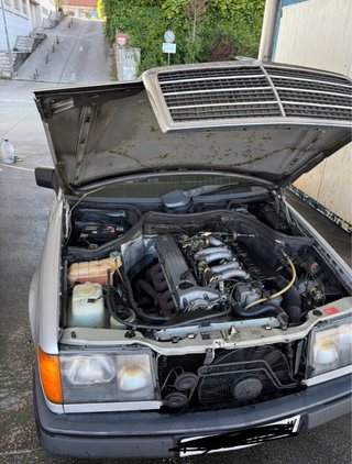 Mercedes-Benz 300D W124 1985