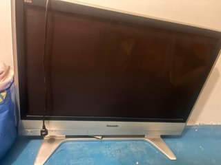 Televisor Panasonic 42 pulgadas