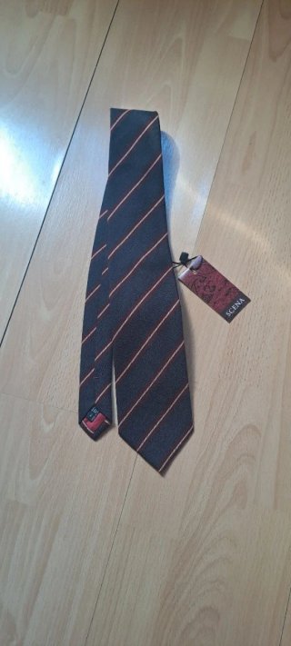 Corbata SCENA rayas rojas y negras nueva