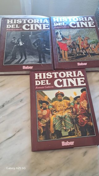 3 tomos de historia del cine de Román gubern