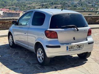 Toyota Yaris 2004