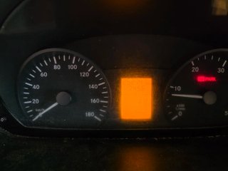 Mercedes-Benz Sprinter SIN MOTOR