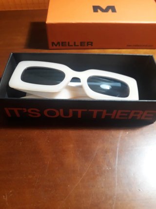 Gafas de sol Meller Beige y Negras