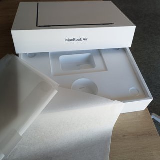 Caja MacBook Air y Pro Apple