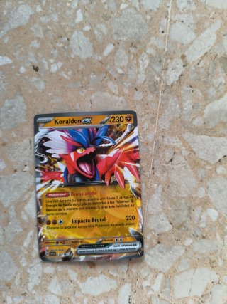 Cartas Pokémon variadas