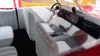 AWWSS14406 Autoworld The Monkees mobile 1/18