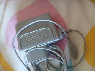 Nintendo DSi Rosa Completa