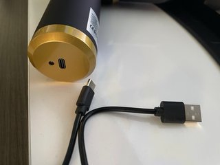 Mini aspirador 4 en 1 con accesorios